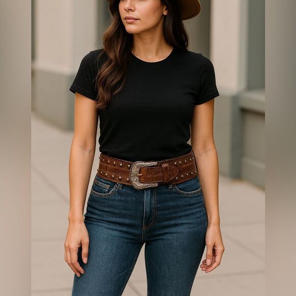 π€ βRoper Western Studded Belt β Tooled Buckle & Wide Statement Style π΅β¨ - Picture 3 of 12